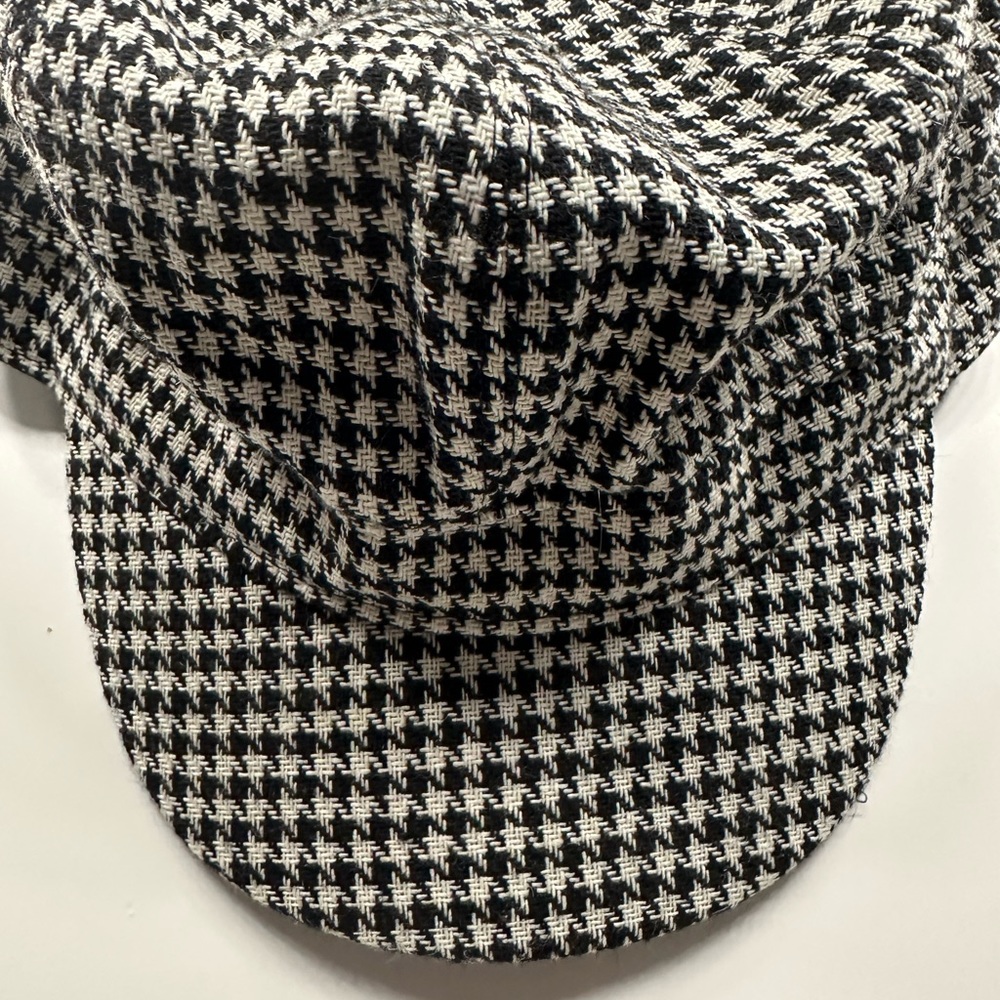 H&M - Picture 4 of 5